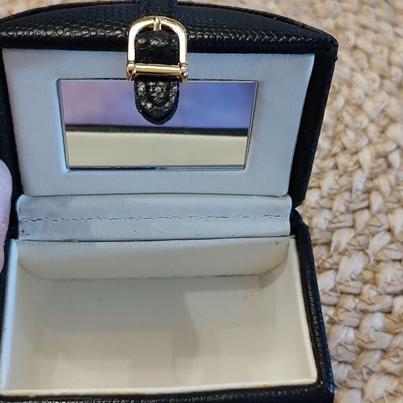 Wolf Designs Black Pebbled Leather Mini Travel Jewelry Box Case - Picture 7 of 8